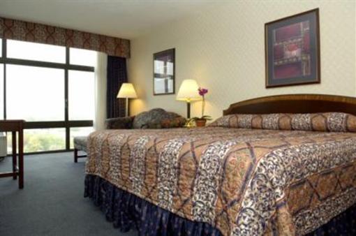 фото отеля Best Western University Plaza