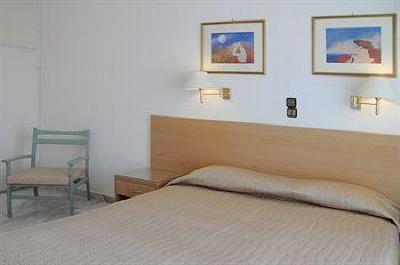 фото отеля Hotel Katerina Agia Marina (Aegina)