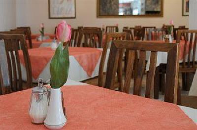 фото отеля Hotel Katerina Agia Marina (Aegina)