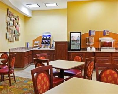 фото отеля Holiday Inn Express Greensboro