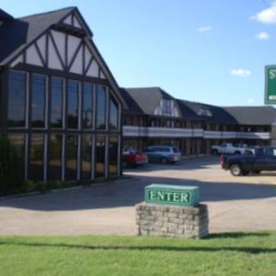 фото отеля Stratford House Inn and Suites