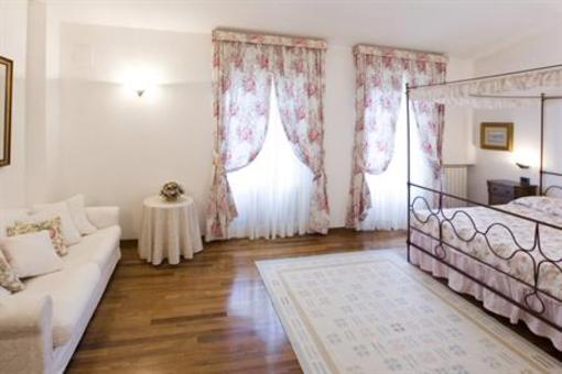 фото отеля Villa Agostoli
