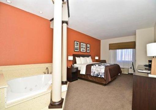 фото отеля Sleep Inn & Suites
