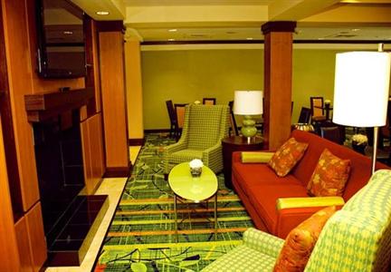 фото отеля Fairfield Inn & Suites Texarkana