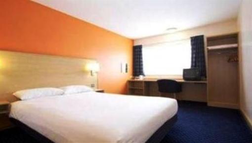 фото отеля Travelodge Hotel Old Stratford Milton Keynes