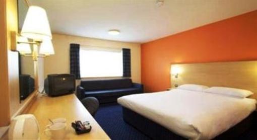 фото отеля Travelodge Hotel Old Stratford Milton Keynes
