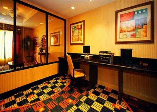 фото отеля Comfort Suites Beaufort