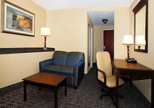 фото отеля Comfort Suites Beaufort