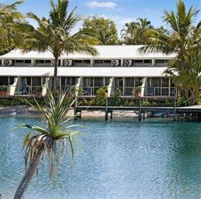 фото отеля Caribbean Resort Noosa