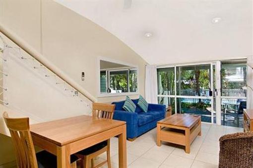 фото отеля Caribbean Resort Noosa