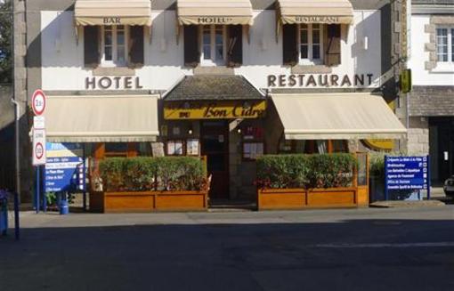 фото отеля Logis Auberge du Bon Cidre