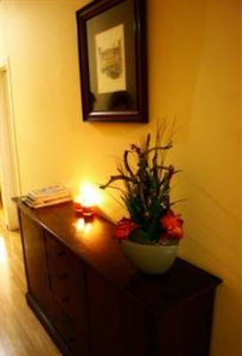 фото отеля Hostal El Ninot