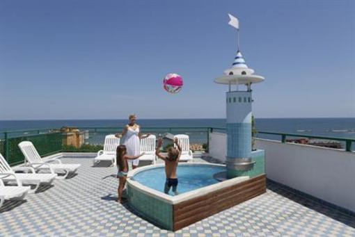 фото отеля BiondiHotels Wivien Canada Cesenatico