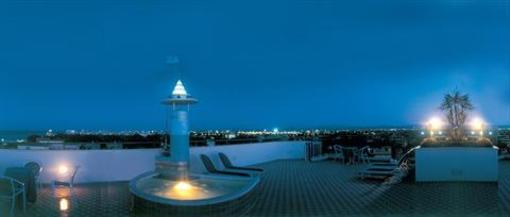 фото отеля BiondiHotels Wivien Canada Cesenatico