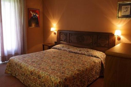 фото отеля Hotel Bouton d'Or