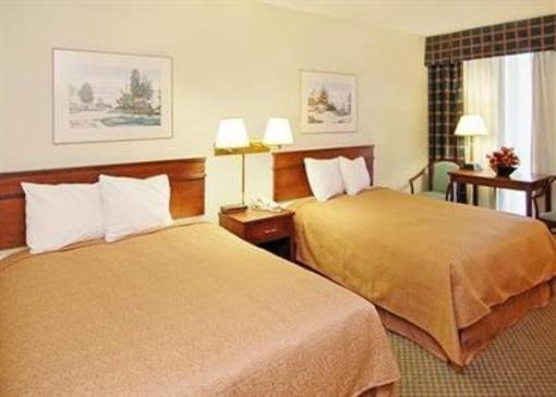 фото отеля Quality Inn and Suites Everett