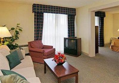 фото отеля Quality Inn and Suites Everett