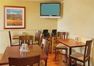 фото отеля Quality Inn and Suites Everett