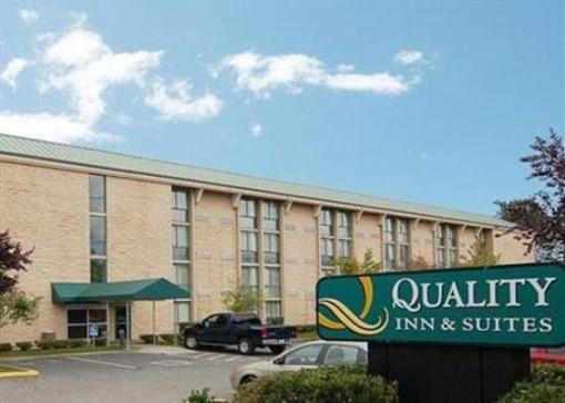 фото отеля Quality Inn and Suites Everett