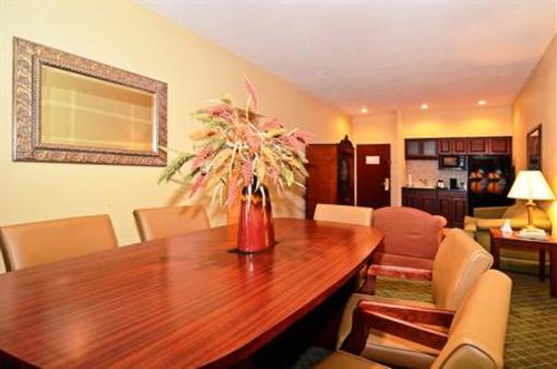 фото отеля BEST WESTERN Heritage Inn & Suites
