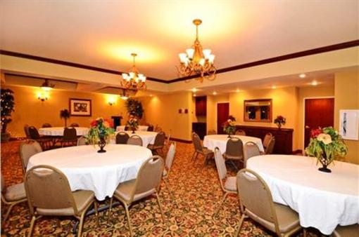 фото отеля BEST WESTERN Heritage Inn & Suites