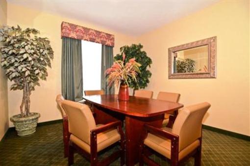 фото отеля BEST WESTERN Heritage Inn & Suites