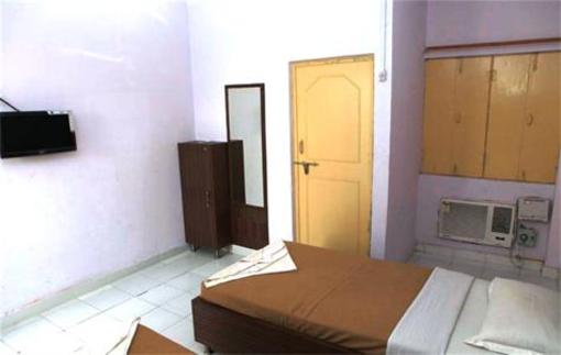 фото отеля Ajay Guest House