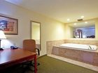 фото отеля Holiday Inn Express Claypool Hill