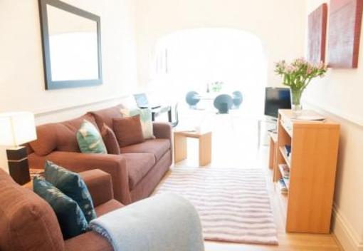 фото отеля Clarendon Serviced Apartments Knights Place