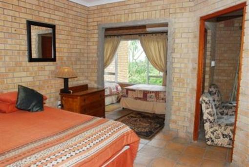 фото отеля Ingwenya Lodge