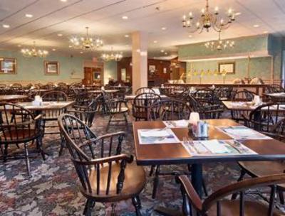 фото отеля Howard Johnson Historic Williamsburg