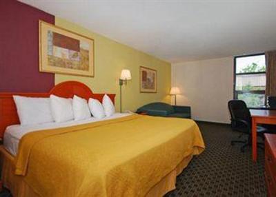 фото отеля Howard Johnson Historic Williamsburg