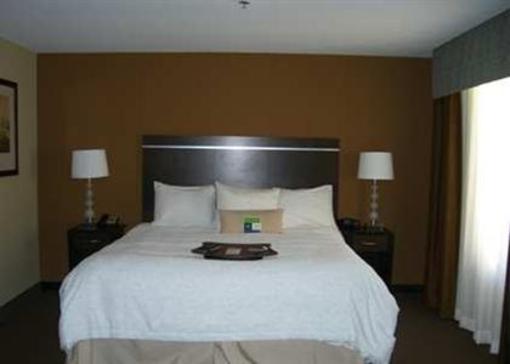 фото отеля Hampton Inn & Suites Pueblo/North
