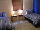 фото отеля Charles Rasp Motor Inn & Cottages