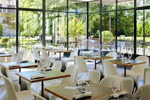 фото отеля L'Orangerie du Chateau des Reynats
