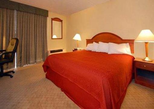 фото отеля Quality Inn West Springfield