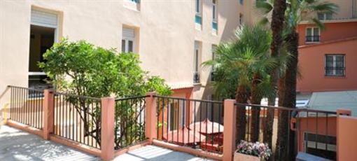 фото отеля Hotel Kyriad Menton