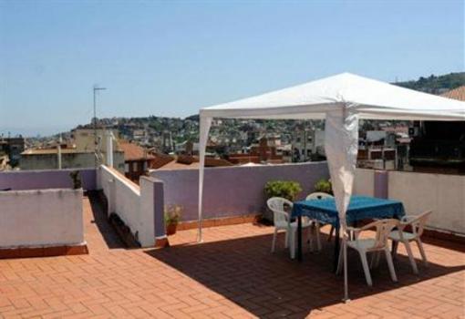 фото отеля Barcelona Nice and Cozy Hostel