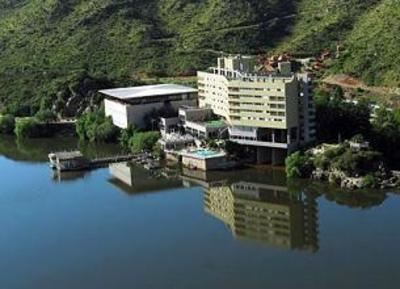 фото отеля Hotel Potrero de los Funes
