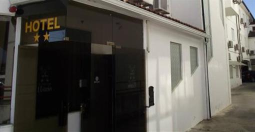 фото отеля Residencial 4 Estacoes Hotel Chaves