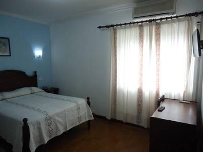 фото отеля Residencial 4 Estacoes Hotel Chaves