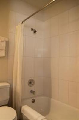 фото отеля Aladdin Inn and Suites