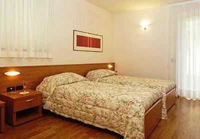 фото отеля Hotel Karinhall Trento