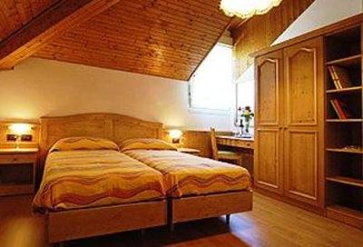 фото отеля Hotel Karinhall Trento