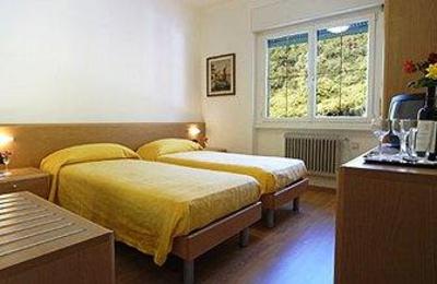 фото отеля Hotel Karinhall Trento