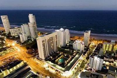 фото отеля Outrigger Surfers Paradise