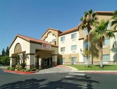 фото отеля Comfort Suites Bakersfield