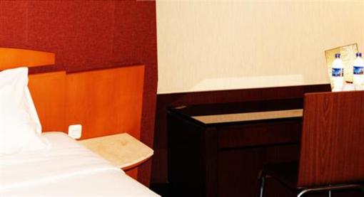 фото отеля Hotel Nyland Cipaganti