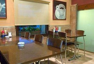 фото отеля Hostal Montserrat