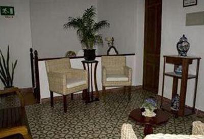 фото отеля Hostal Montserrat
